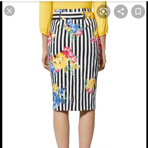 New York and Company Skirt - Picture 2 of 9